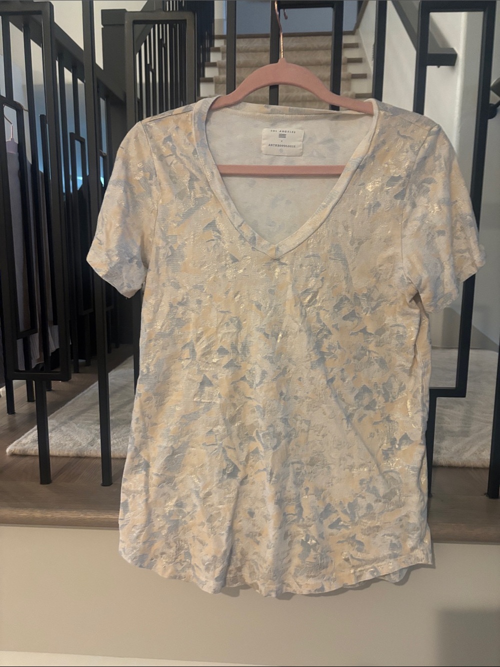 Vince Camuto Metallic Ivory and Silver V-Neck Tee